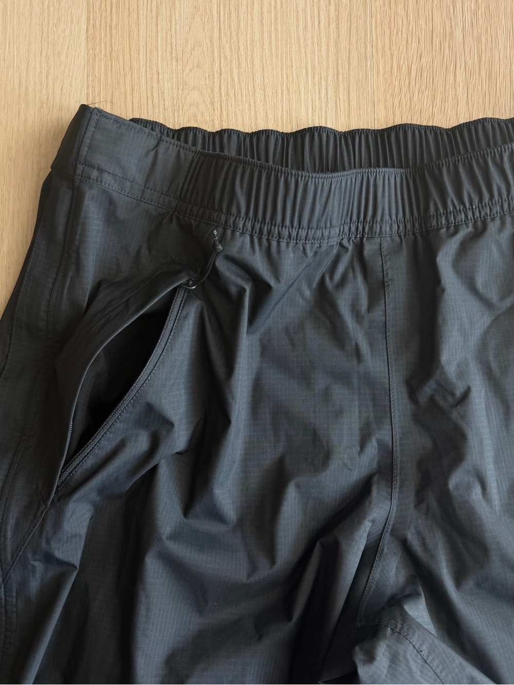 REI Co-op Women’s Hiking Rainier Rain Pants Black 2.5-layer HydroWall Size M - Picture 5 of 9